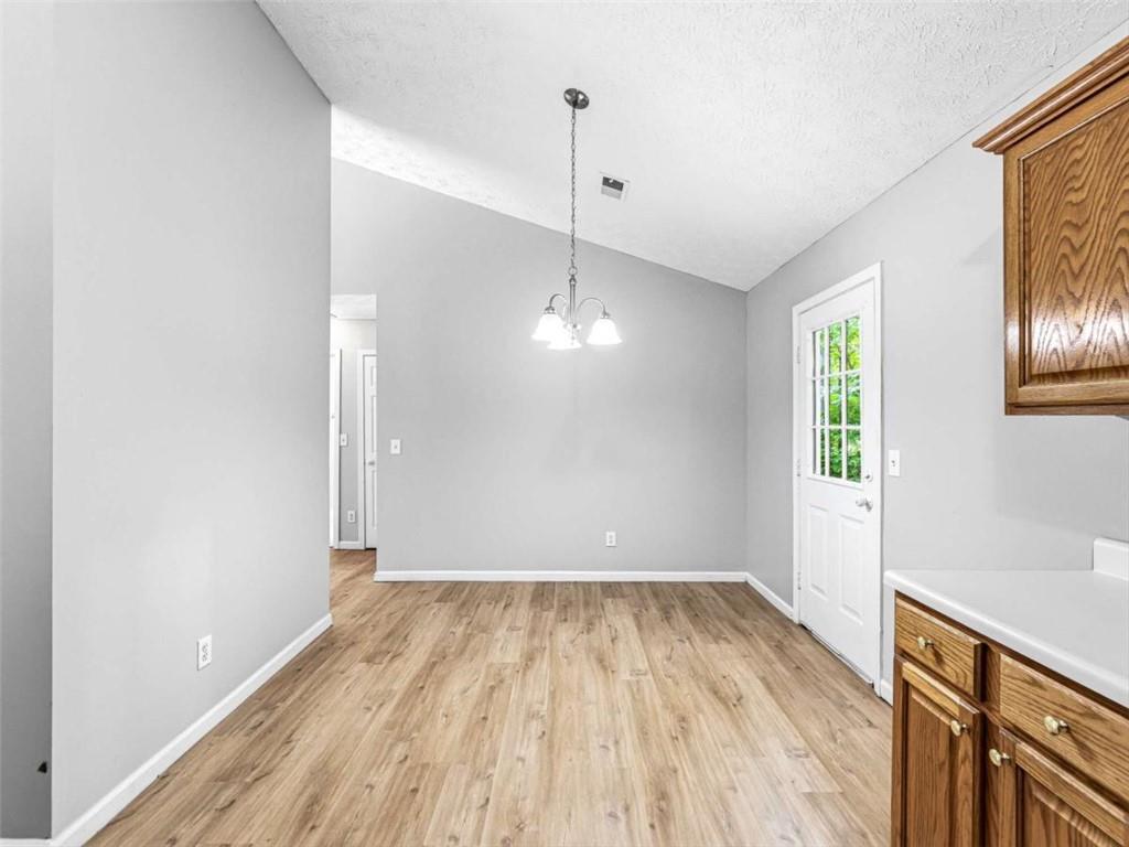 3305 Herrenhut Road Lithonia, GA 30038 - Photo 10 of 27