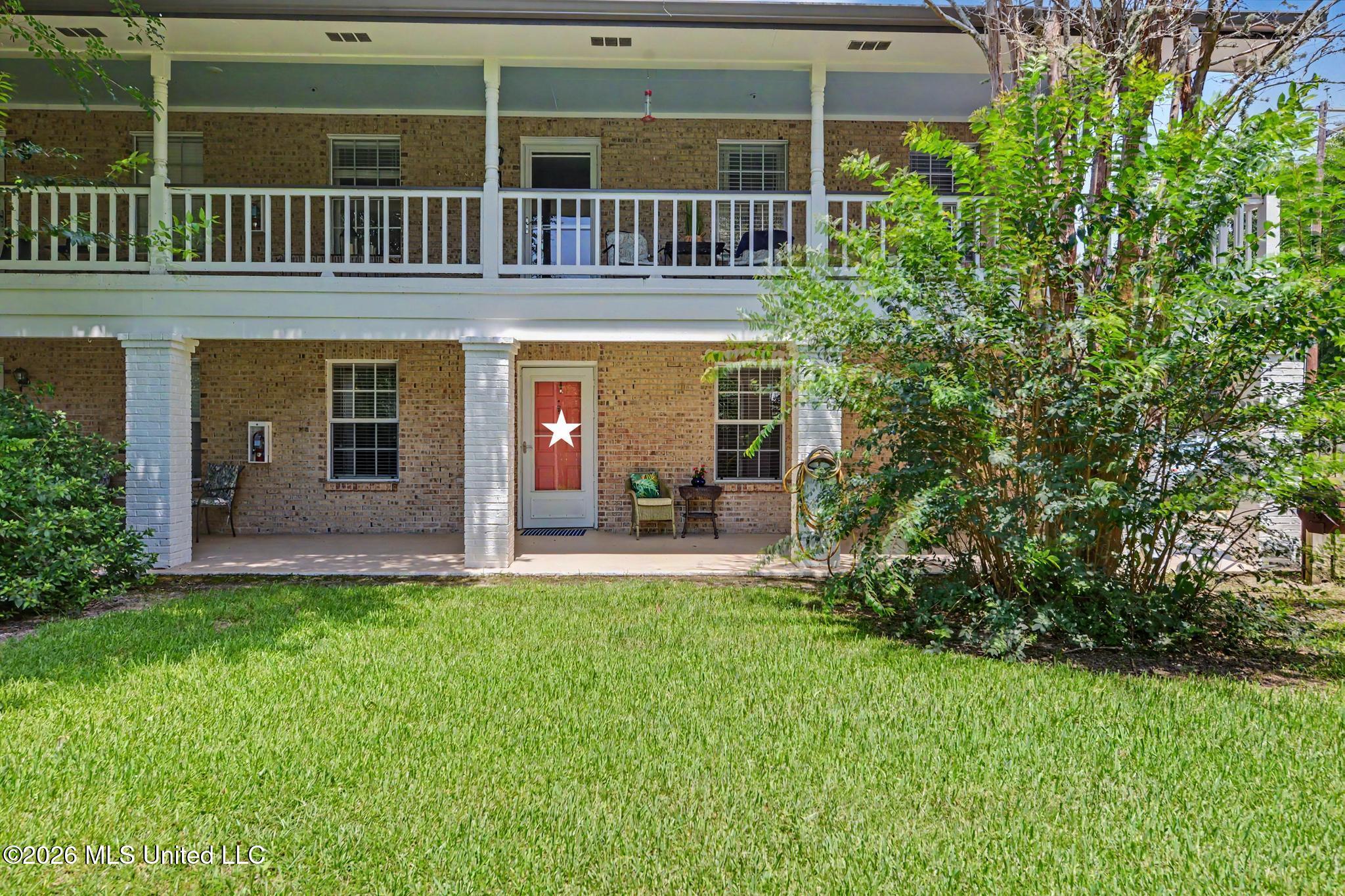 515 Third Street, Unit CONDO #7 Bay St. Louis, MS 39520 - Photo 1 of 27 001