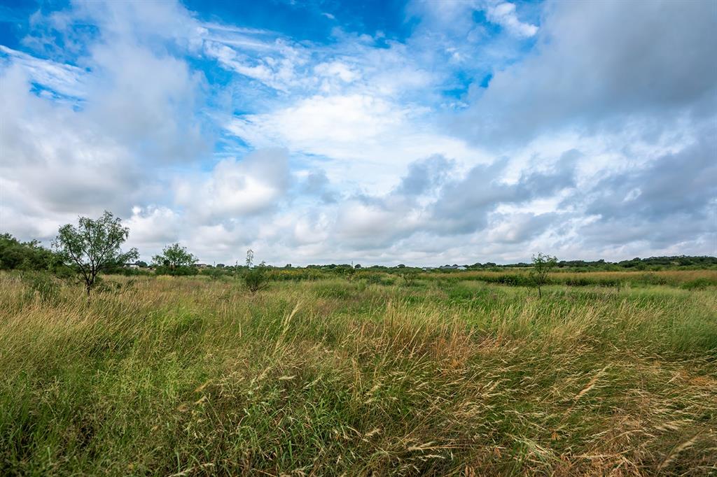 1895 County Road 472 Rochelle, TX 76872 - Photo 11 of 39 a view of an ocean and beach