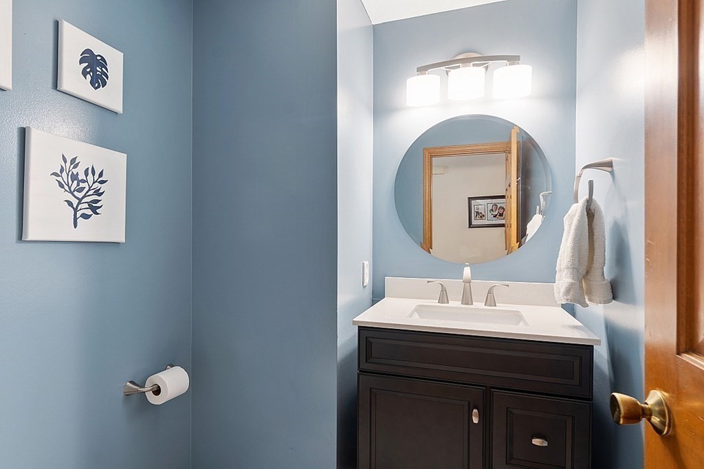 3 Brookside Road Tyngsborough, MA 01879 - Photo 19 of 42 Gallery Image 19