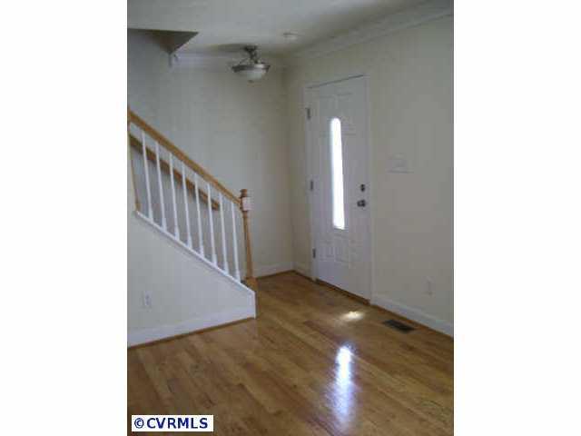 10561 Lunswood Road Chester, VA 23831 - Photo 2 of 5 Gallery Image 2