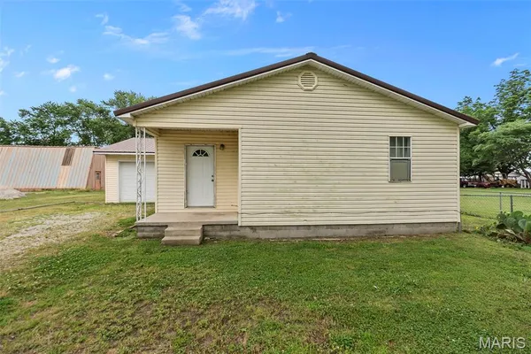 $90,000 | 111 Highway 114, Essex, MO 63846