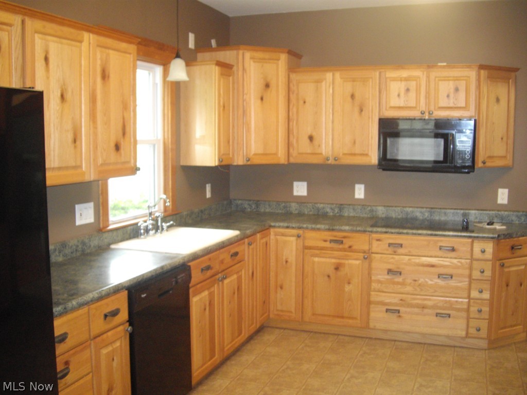 1370 Secrest Road Wooster, OH 44691 - Photo 5 of 14