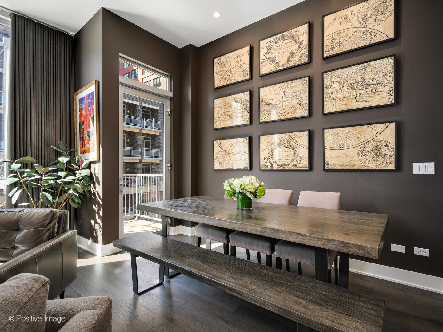 23 North Aberdeen Street, Unit 2N Chicago, IL 60607 - Photo 7 of 29 a view of a livingroom with furniture and window