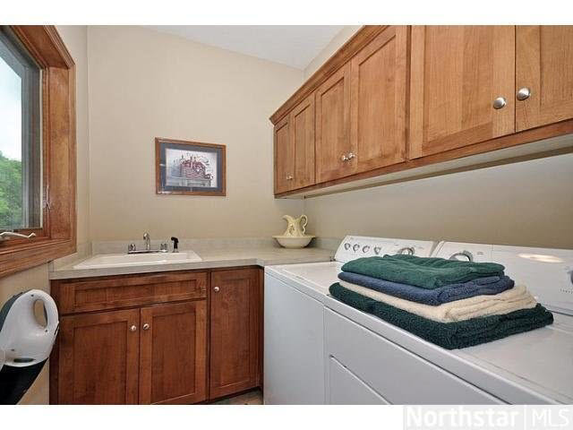 1364 Romeo Court Chaska, MN 55318 - Photo 12 of 18 Gallery Image 12