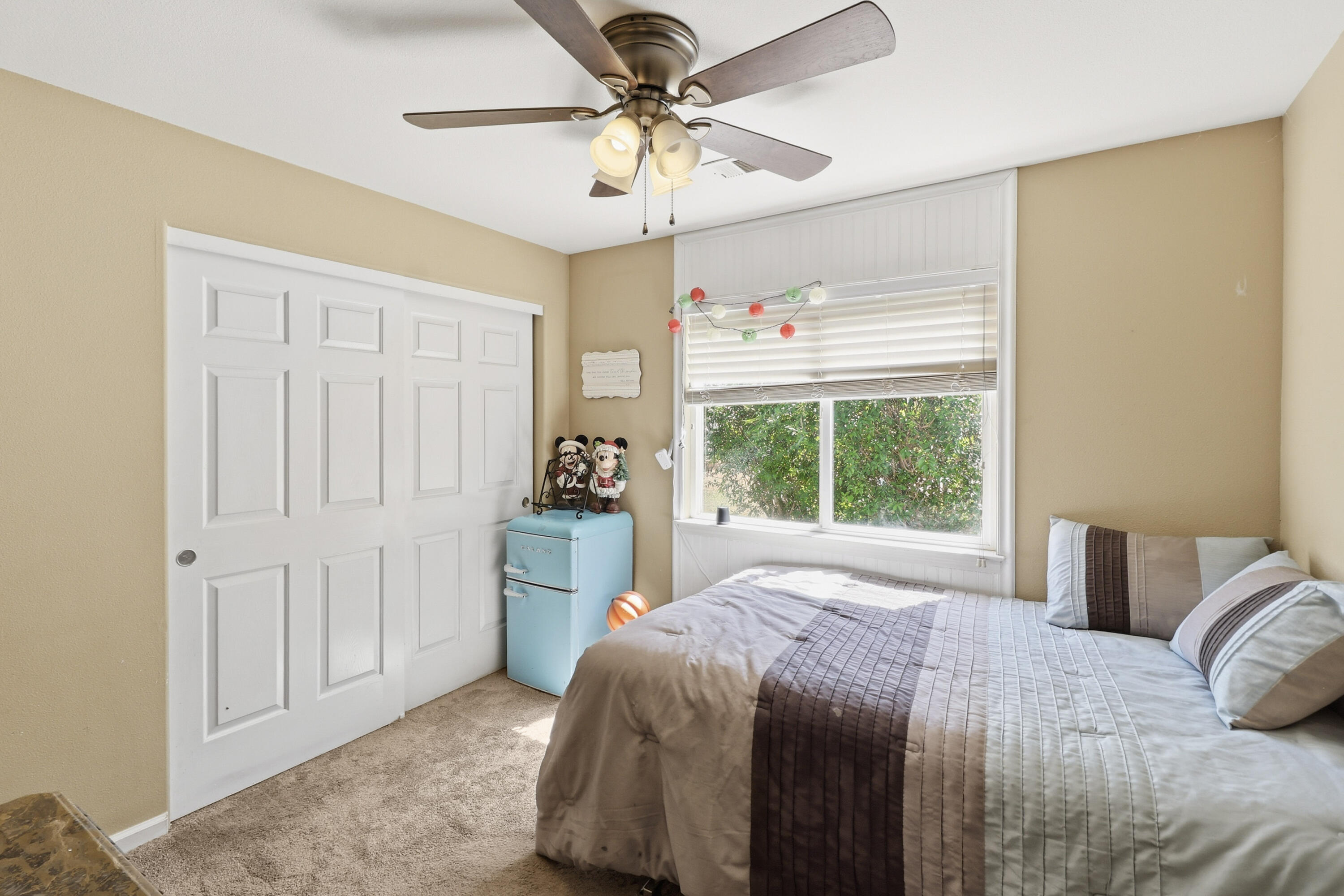 5094 Wilson Hill Road Manton, CA 96059 - Photo 20 of 35 2ND BEDROOM