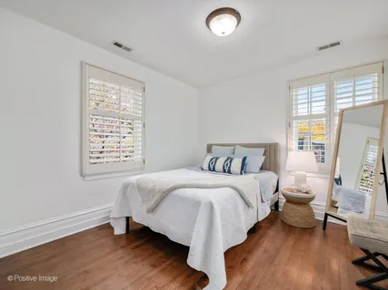 $3,199,000 | 24 South Washington Street, Hinsdale, IL 60521