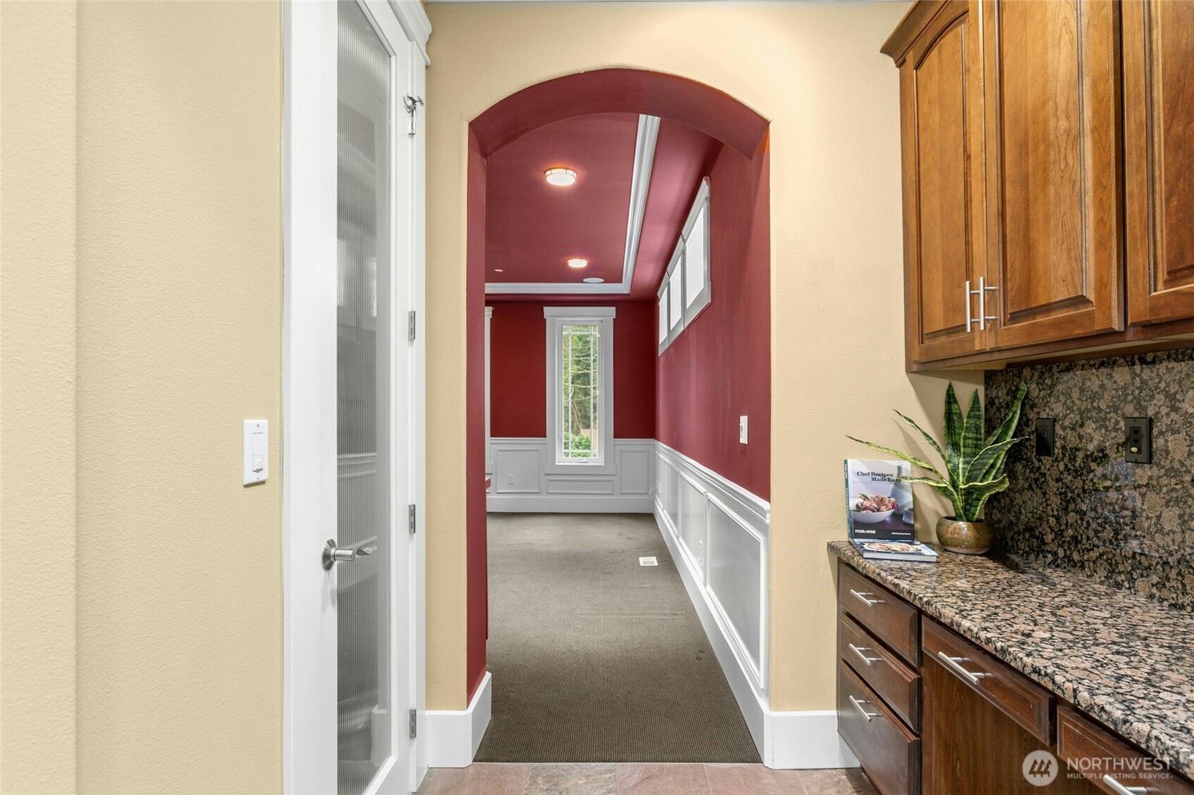 18634 92nd Avenue Northeast Bothell, WA 98011 - Photo 7 of 40