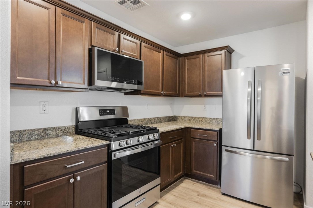 4569 Woolcomber Street Las Vegas, NV 89115 - Photo 2 of 24