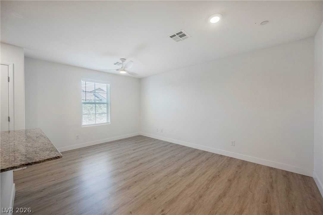 4569 Woolcomber Street Las Vegas, NV 89115 - Photo 4 of 24