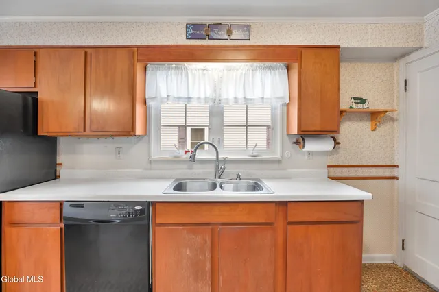 $318,000 | 49 Van Dyck Street, Coxsackie, NY 12051