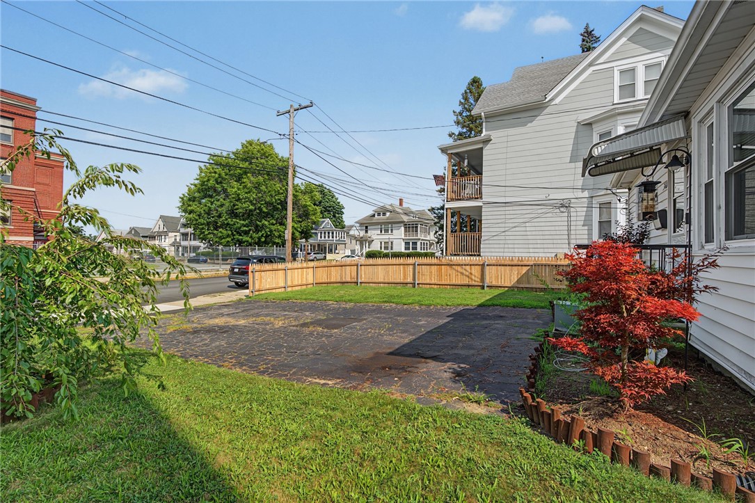 348 Park Place Woonsocket, RI 02895 - Photo 30 of 39 Gallery Image 30