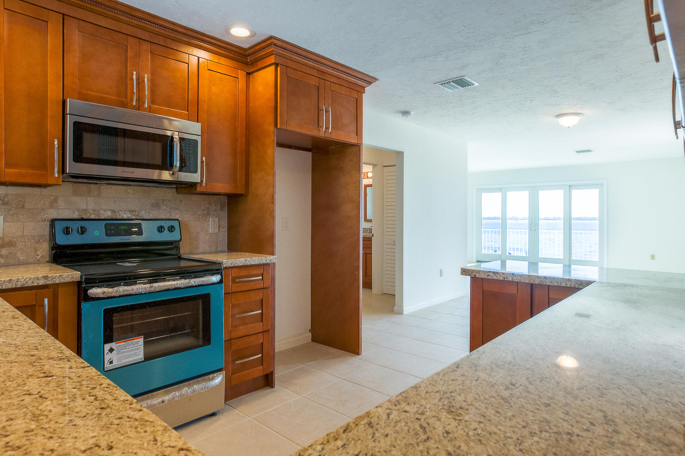185 La Fitte Road Summerland Key, FL 33042 - Photo 9 of 27 08