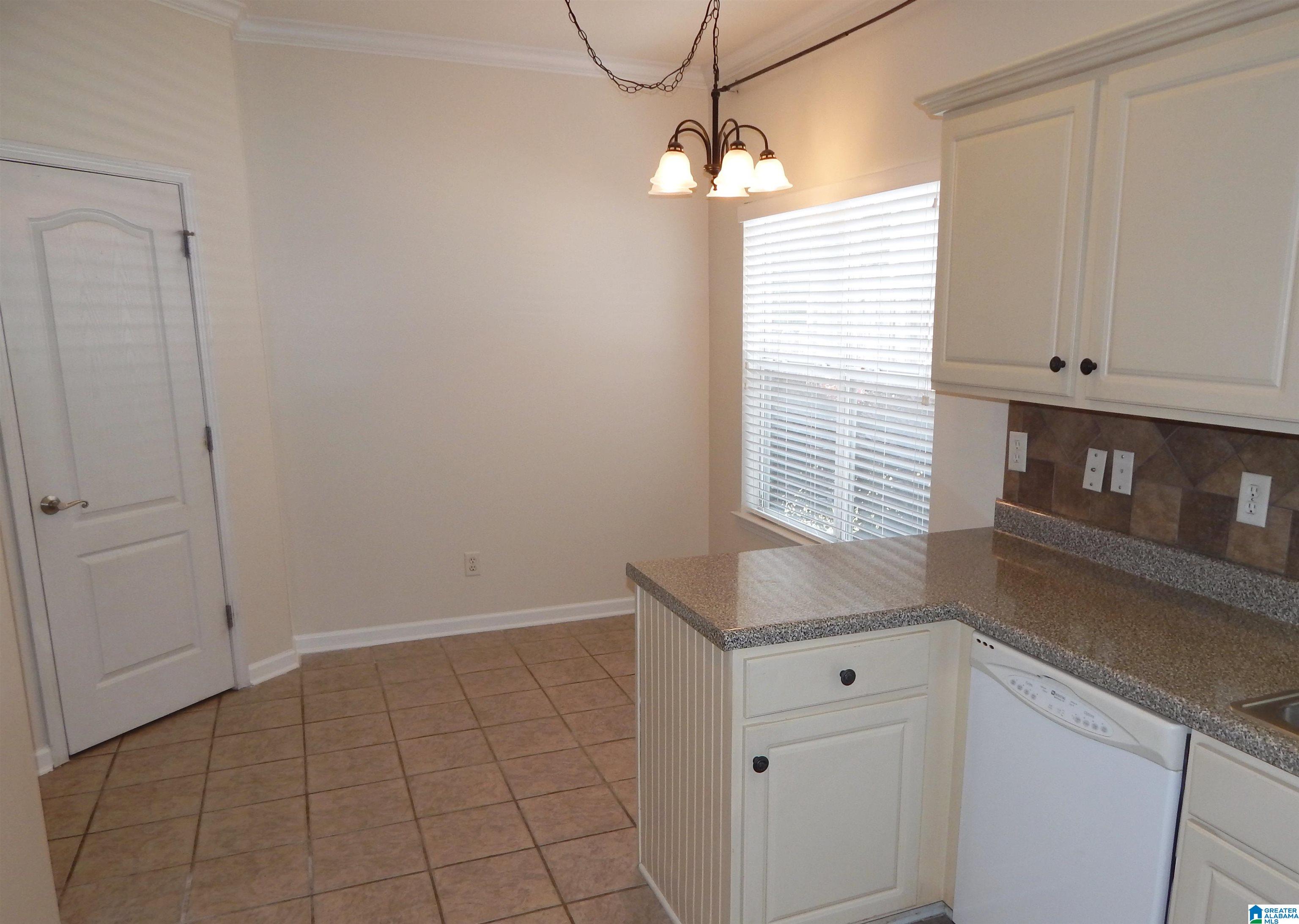 234 High Ridge Drive Pelham, AL 35124 - Photo 6 of 17