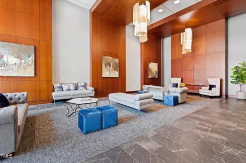$539,000 | 400 West North Street, Unit 610, Raleigh, NC 27603