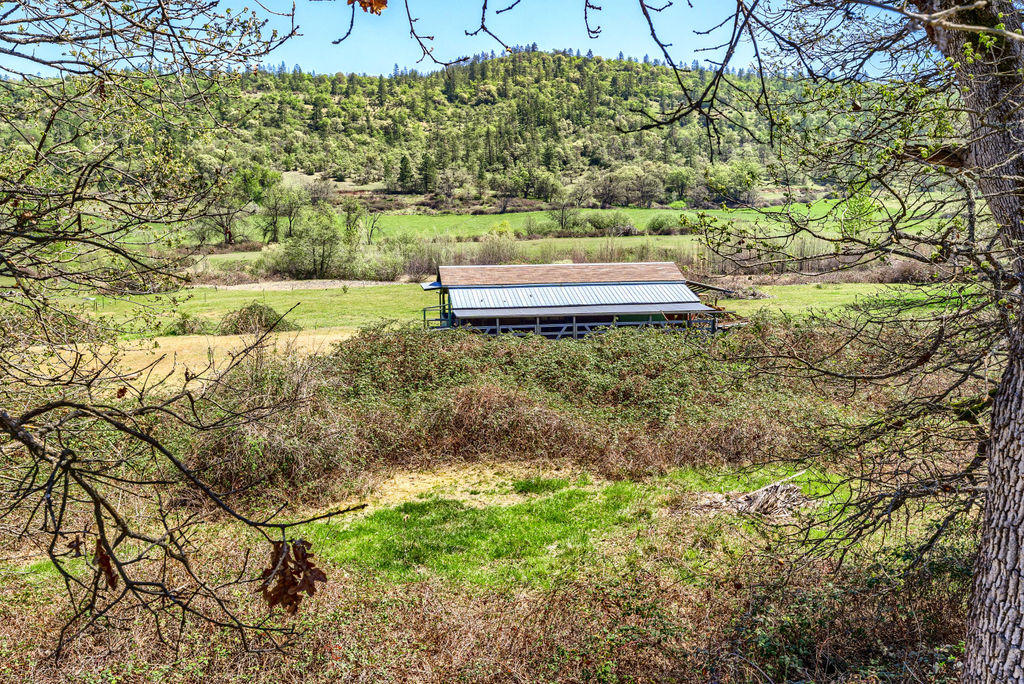 3137 East Antelope Road Eagle Point, OR 97524 - Photo 56 of 66 EA(30)
