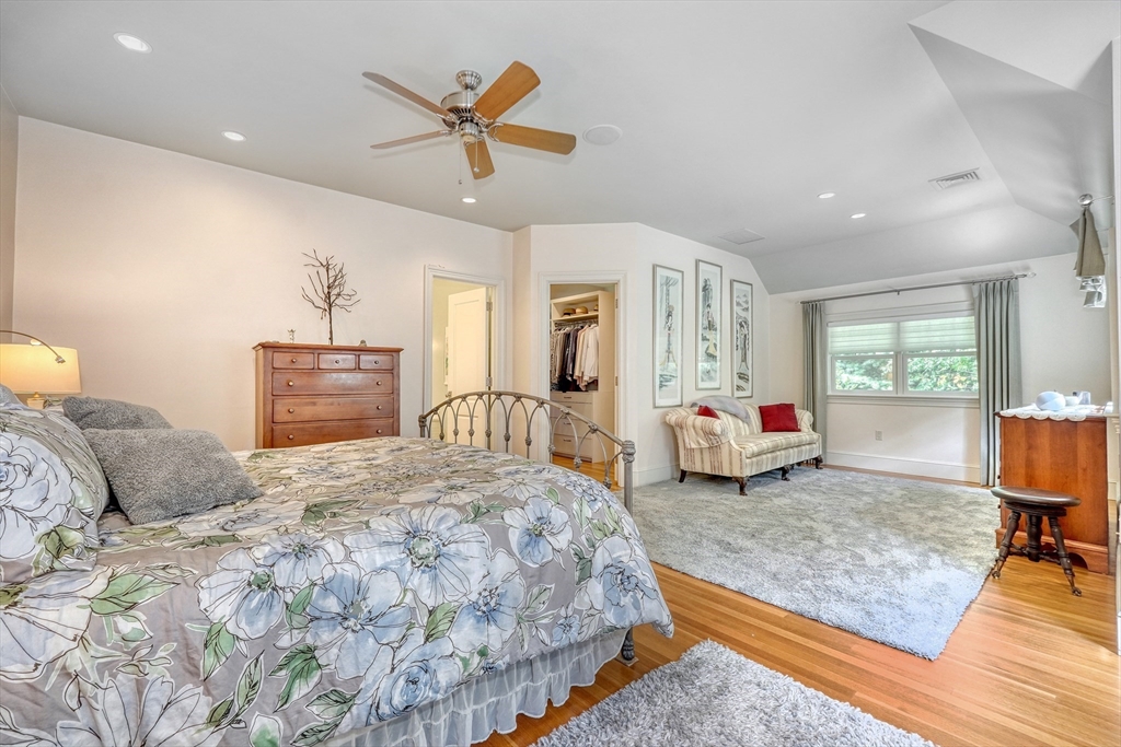 449 Dover Road Westwood, MA 02090 - Photo 14 of 32 Gallery Image 14