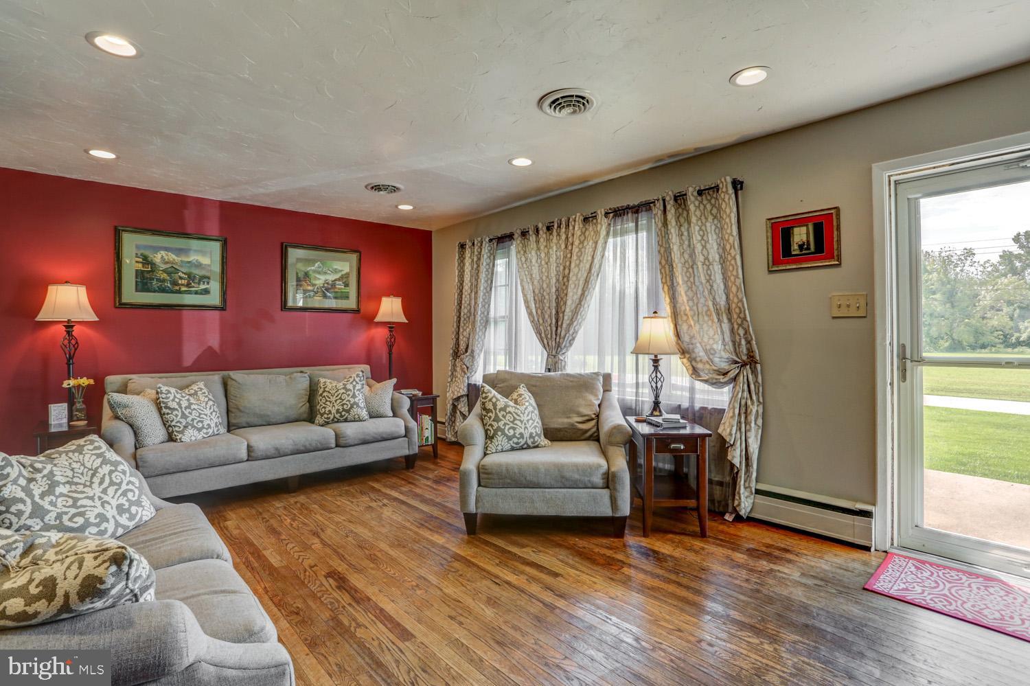 1541 Grace Road Pottstown, PA 19465 - Photo 9 of 53 Gallery Image 9