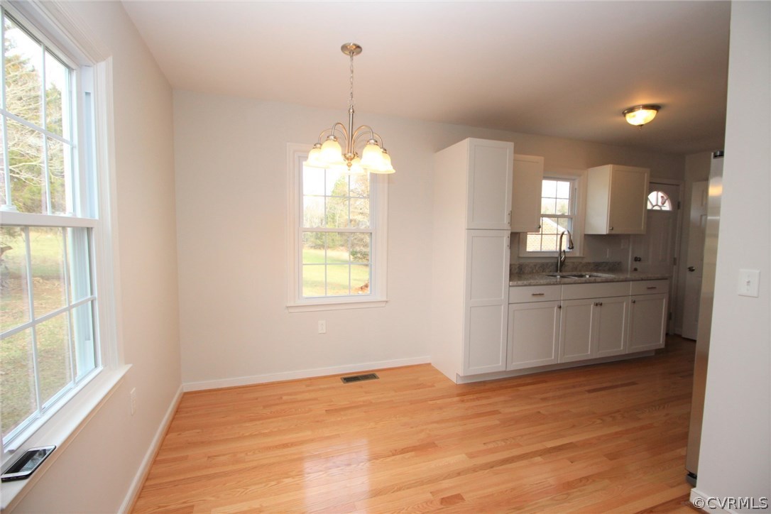 1332 Broad St Road Oilville, VA 23129 - Photo 4 of 12 Gallery Image 4