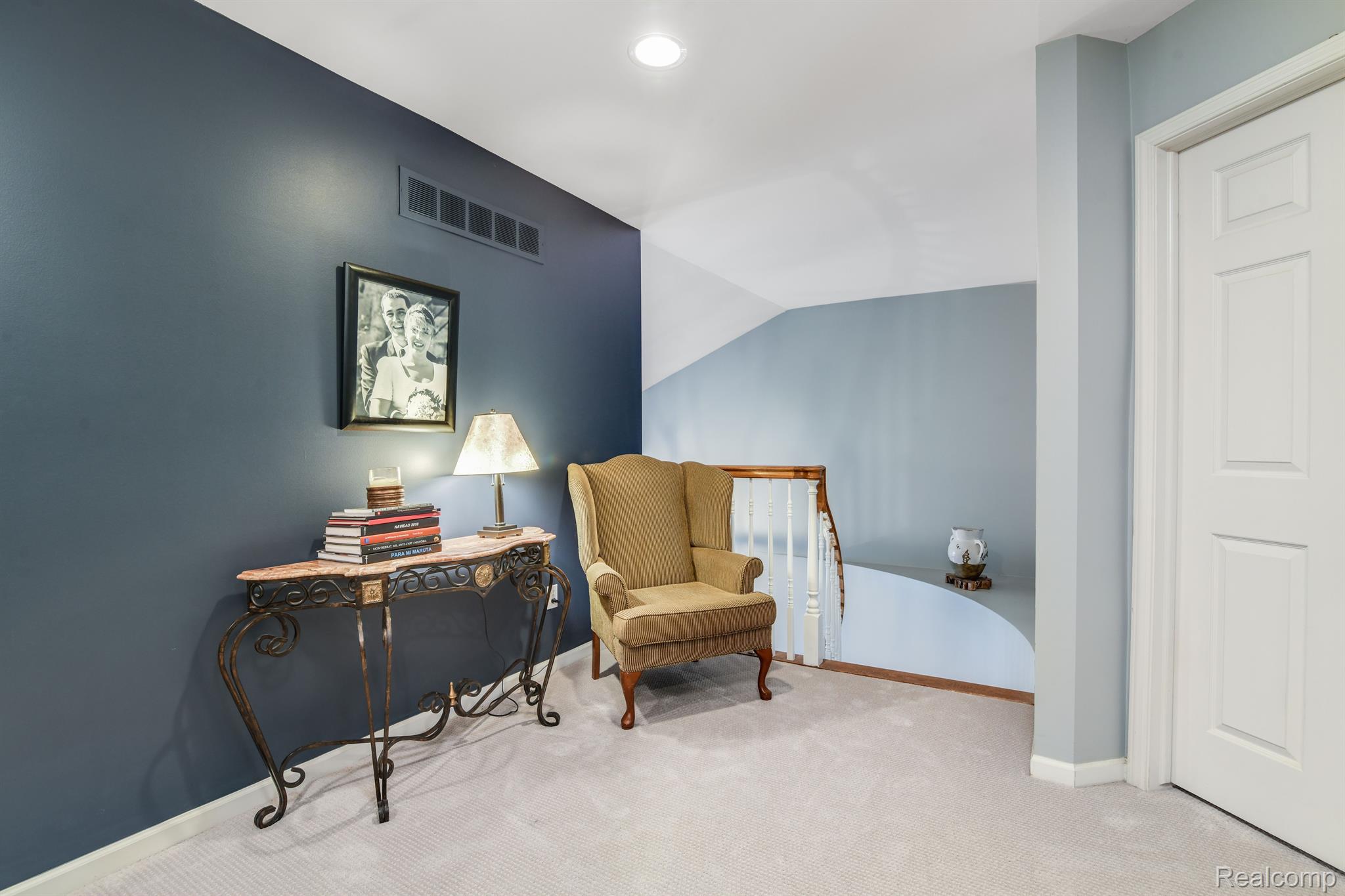 1939 Barrington Court Rochester, MI 48306 - Photo 35 of 52 Gallery Image 35