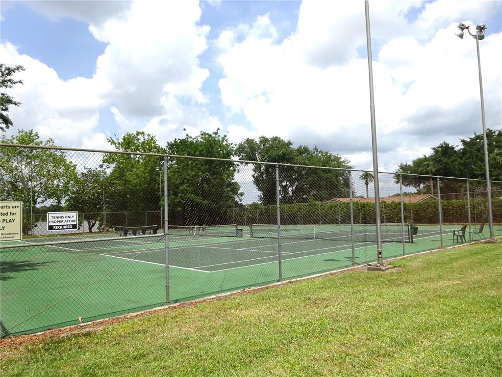 672 Post Oak Circle, Unit 106 Altamonte Springs, FL 32701 - Photo 19 of 21 a view of a basketball court