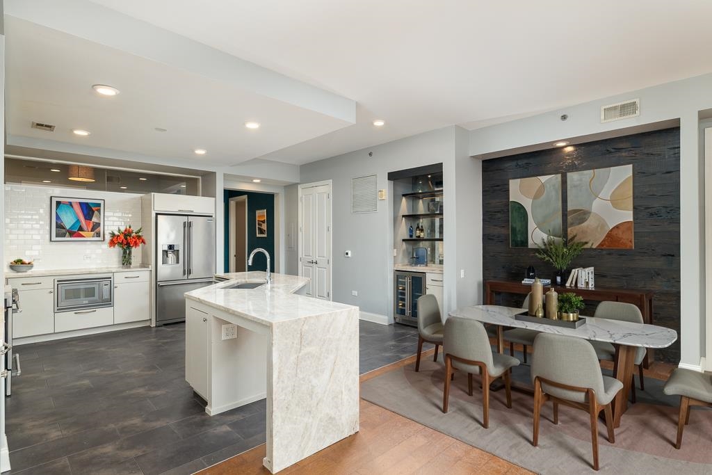 717 Riverside Drive, Unit 1105 Memphis, TN 38103 - Photo 6 of 29