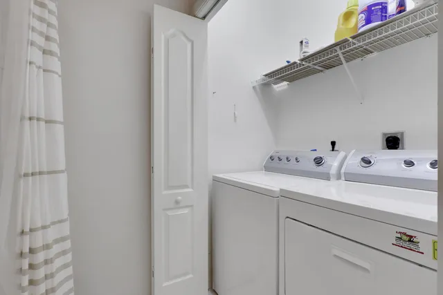 $295,000 | 3760 Sawgrass Way, Unit 3543, Naples, FL 34112