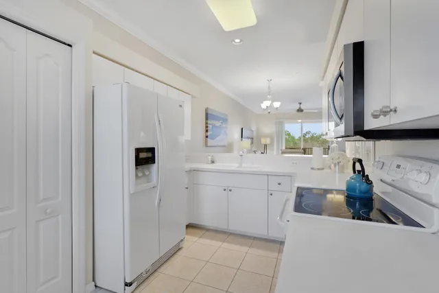 $295,000 | 3760 Sawgrass Way, Unit 3543, Naples, FL 34112