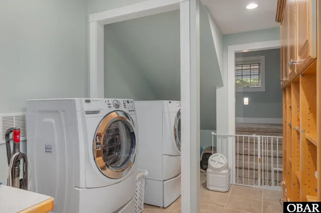 $967,000 | 29 Pintail Court, Southern Shores, NC 27949