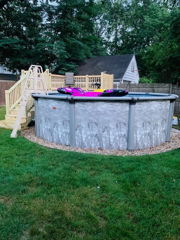 165 Gresham Street Springfield, MA 01119 - Photo 4 of 10