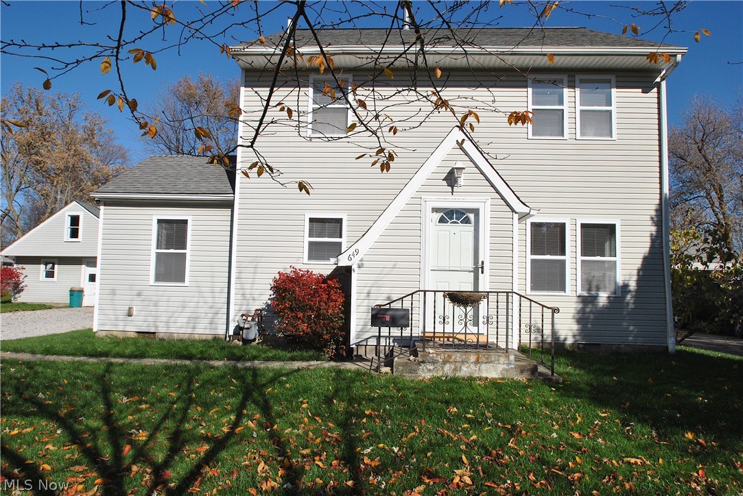649 Mannering Road Eastlake, OH 44095 - Photo 1 of 1 Gallery Image 1