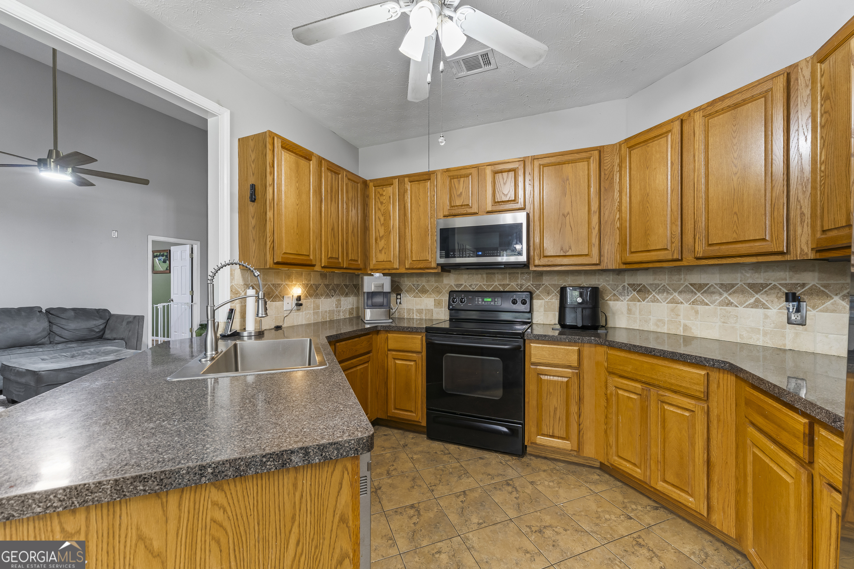 238 Apple Valley Road Commerce, GA 30529 - Photo 24 of 87