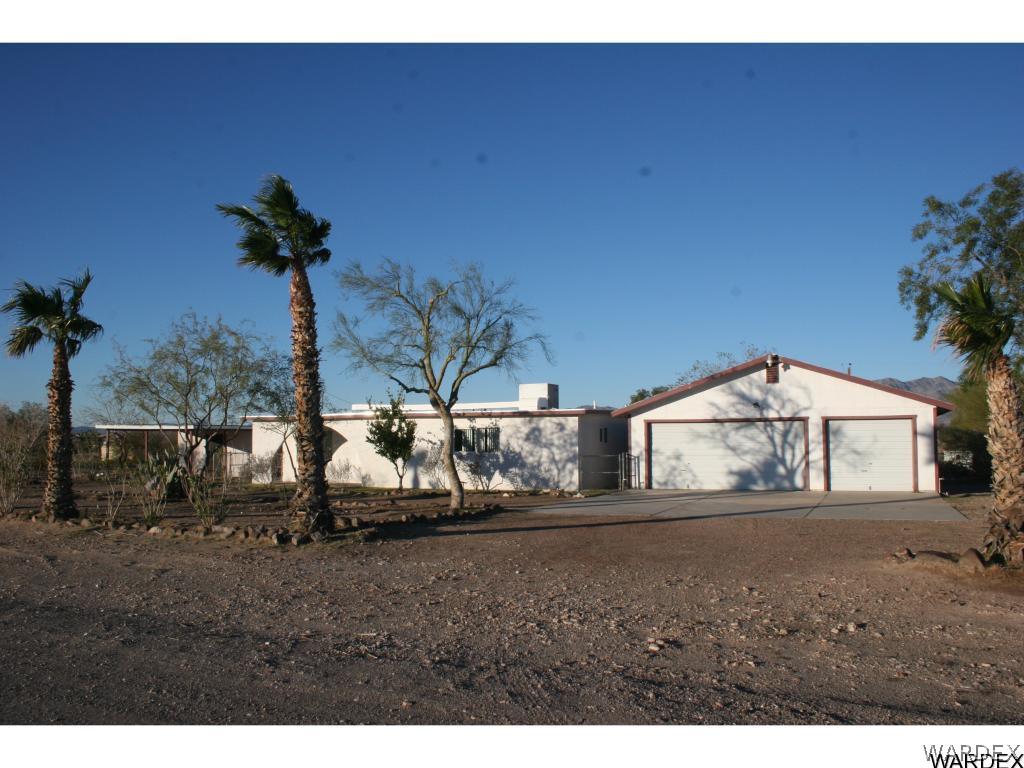 5219 Pasadena Road Fort Mohave, AZ 86426 - Photo 2 of 21 Front View