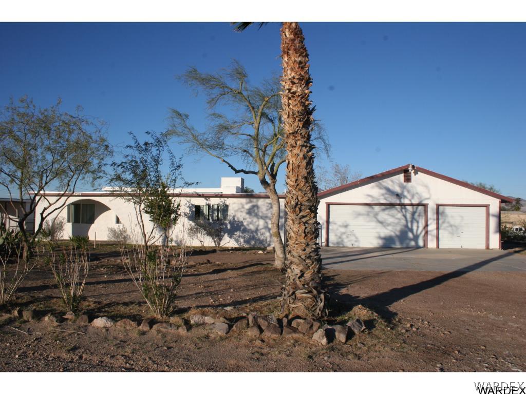 5219 Pasadena Road Fort Mohave, AZ 86426 - Photo 3 of 21 Front View