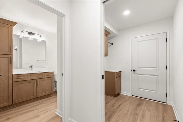 $399,900 | 512 Hunter Oaks Boulevard, Unit 901, Watertown, WI 53094