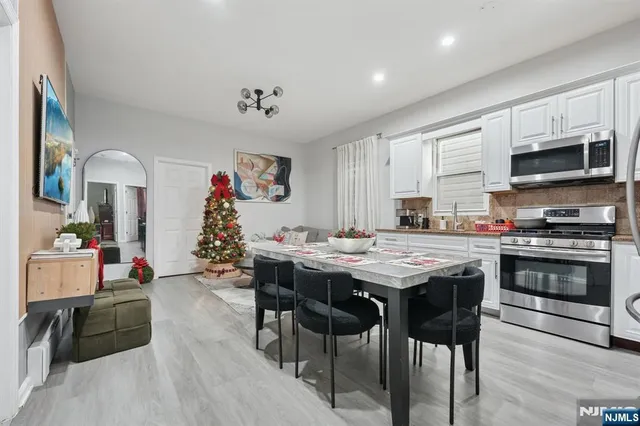 $974,900 | 717 16th Street, Union City, NJ 07087