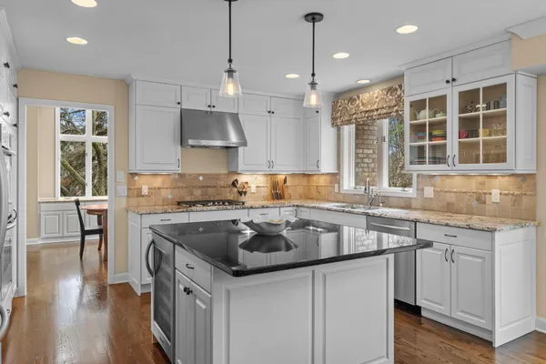 $749,900 | 4285 Rosewood Lane North, Plymouth, MN 55442