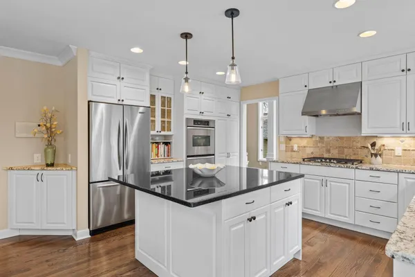 $749,900 | 4285 Rosewood Lane North, Plymouth, MN 55442