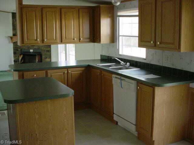 212 Suggs Road Dunn, NC 28334 - Photo 3 of 5 Other.