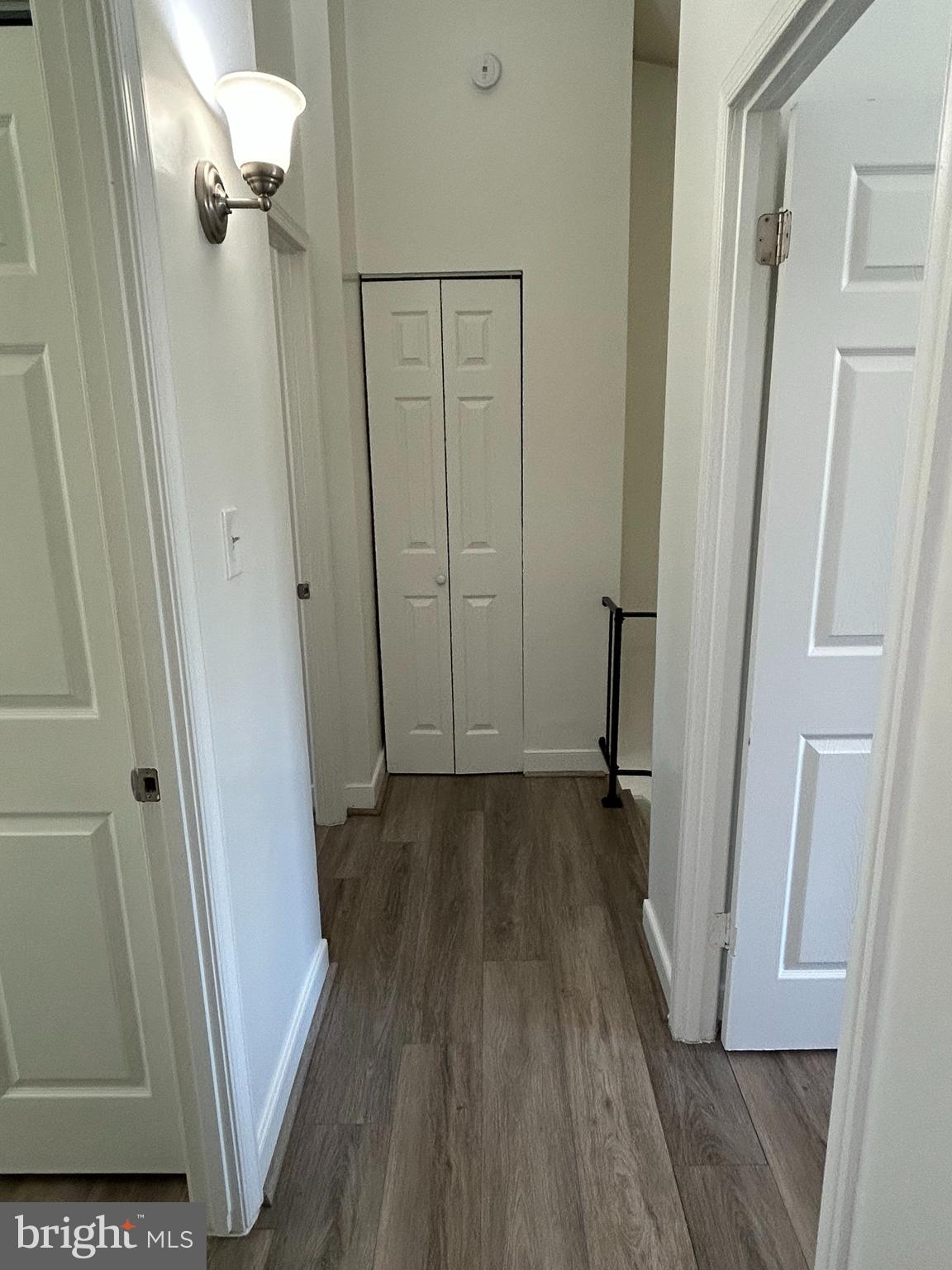 9456 Merryrest Road Columbia, MD 21045 - Photo 18 of 28 Upstairs Hallway