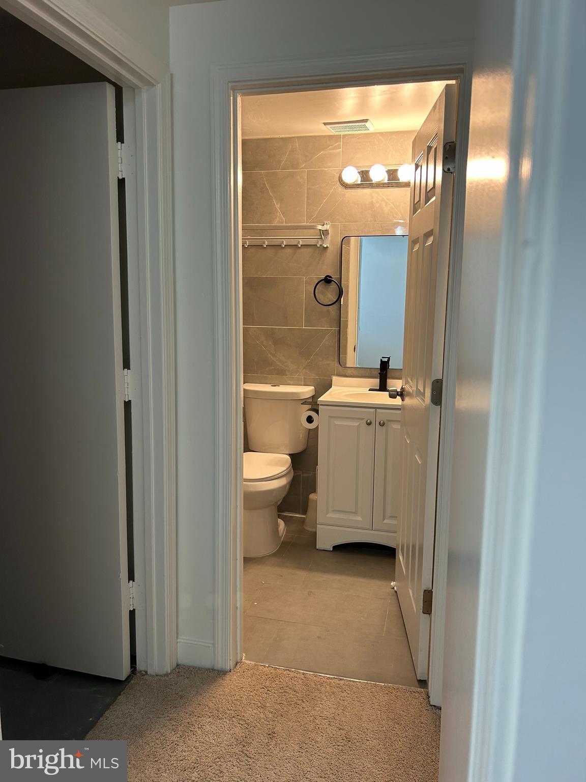 9456 Merryrest Road Columbia, MD 21045 - Photo 21 of 28 Basement Full Bathroom