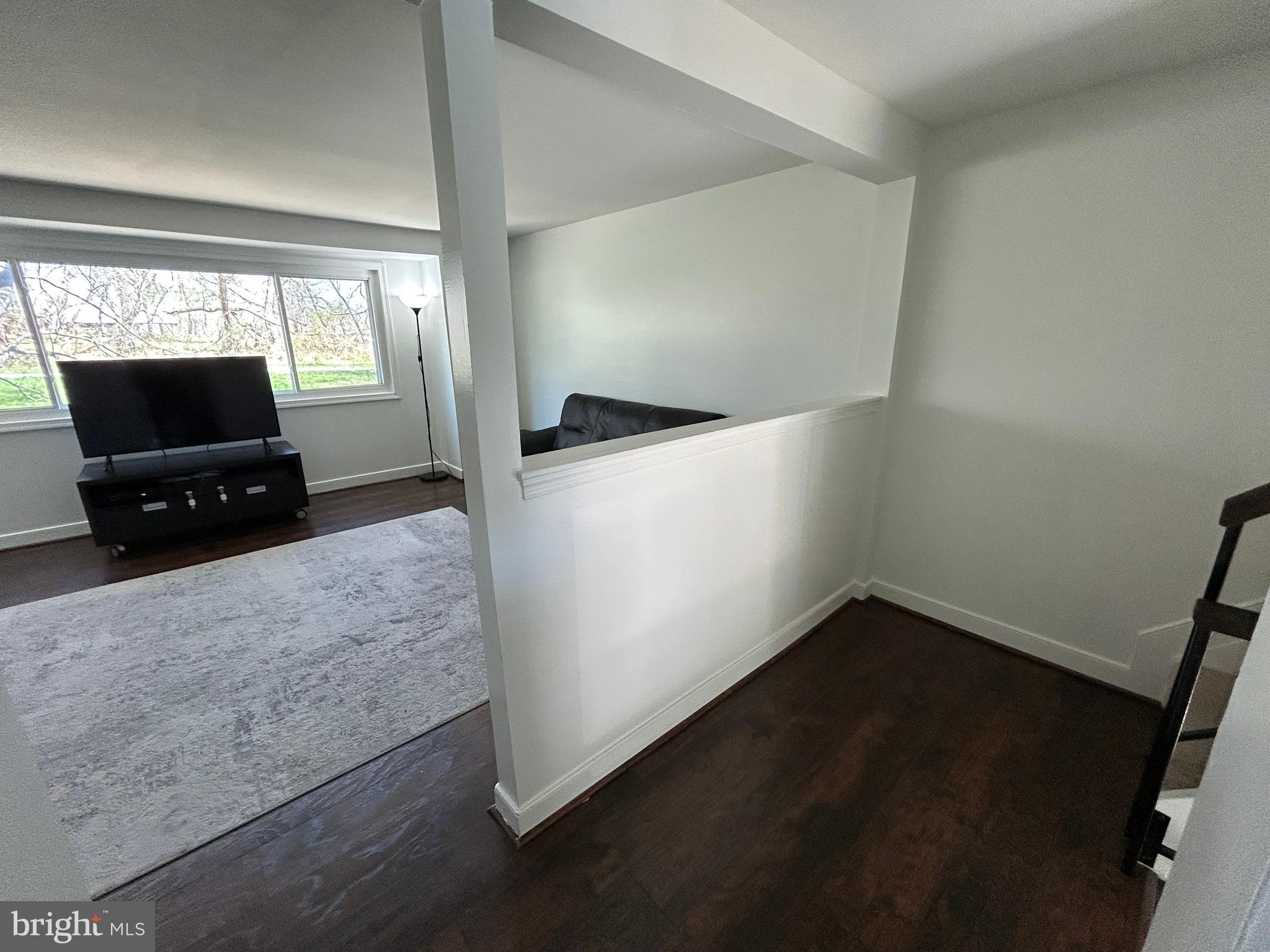 9456 Merryrest Road Columbia, MD 21045 - Photo 5 of 28