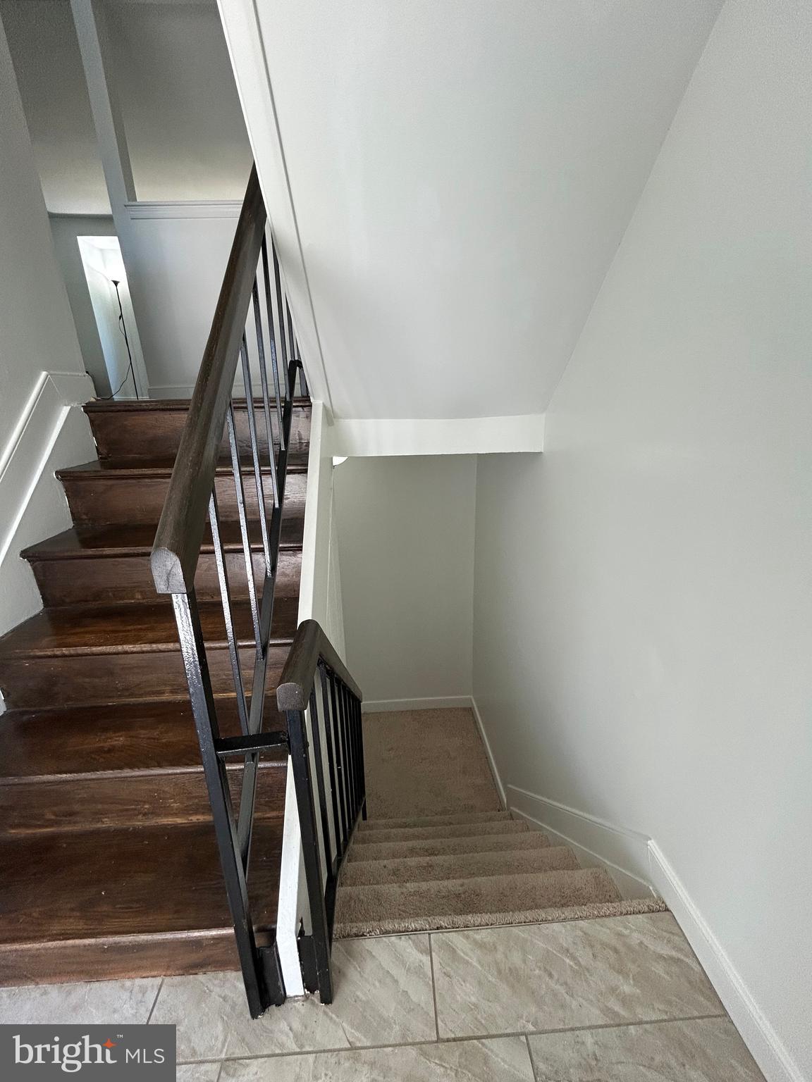 9456 Merryrest Road Columbia, MD 21045 - Photo 10 of 28 Landing