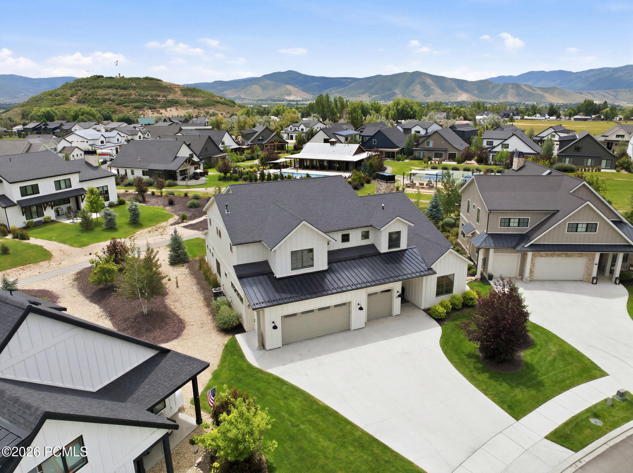496 North Farmhouse Way Midway, UT 84049 - Photo 1 of 54
