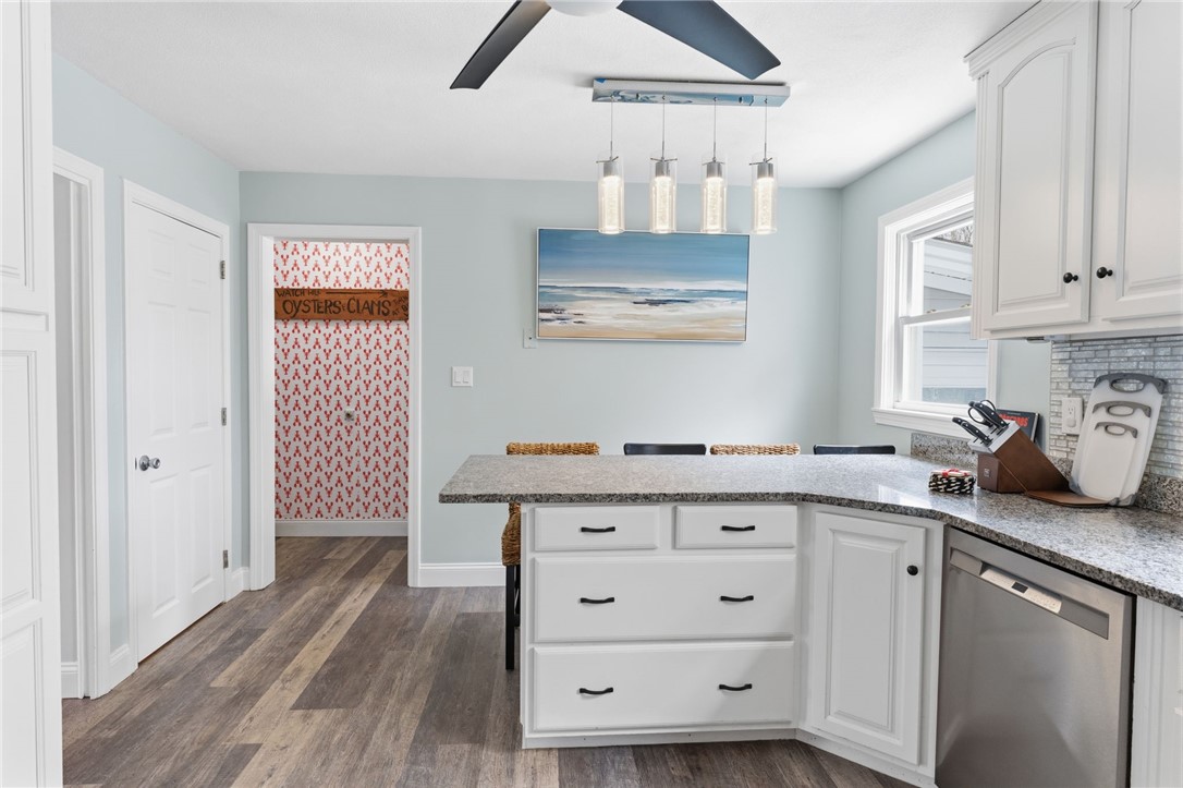 25 Robin Way Westerly, RI 02891 - Photo 17 of 50