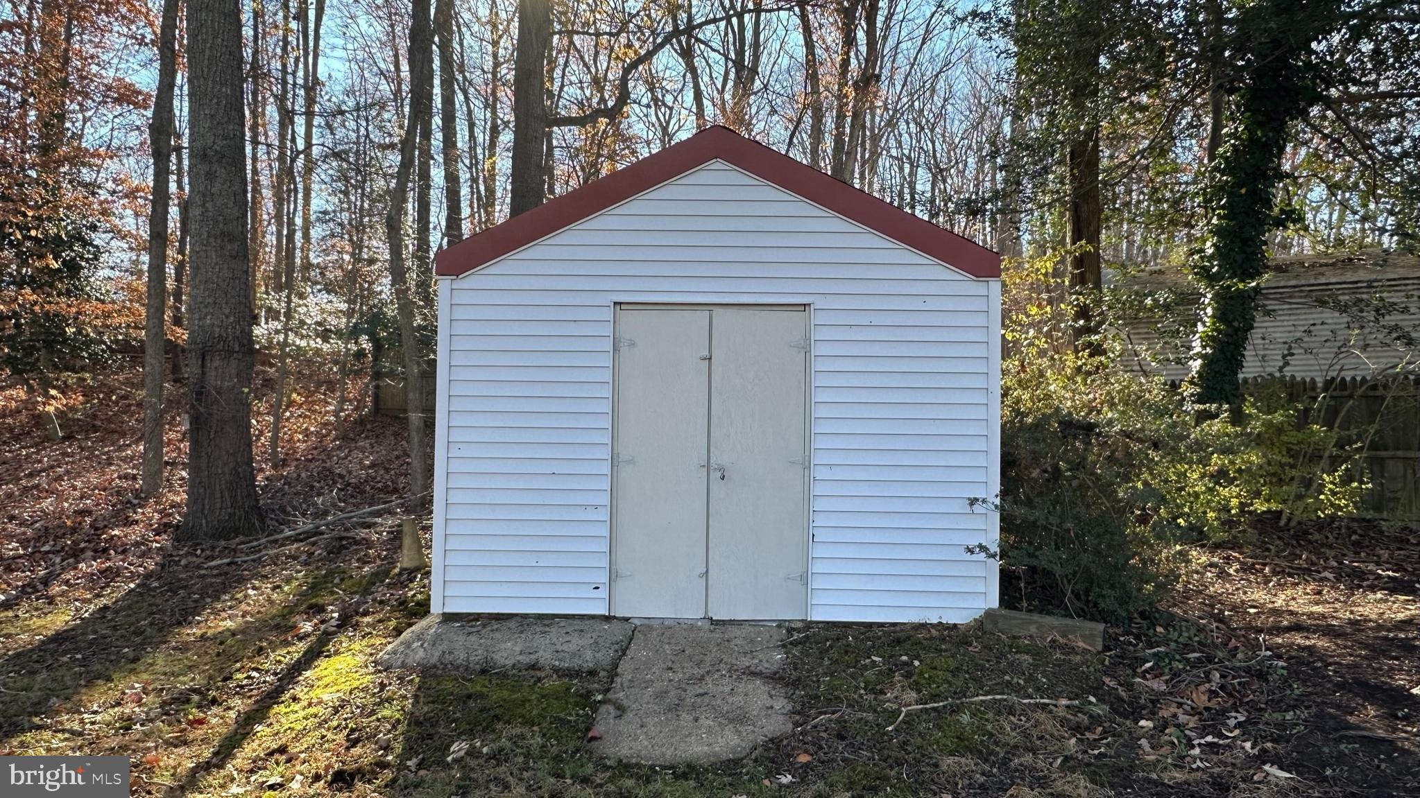 18325 Sharon Road Triangle, VA 22172 - Photo 17 of 67