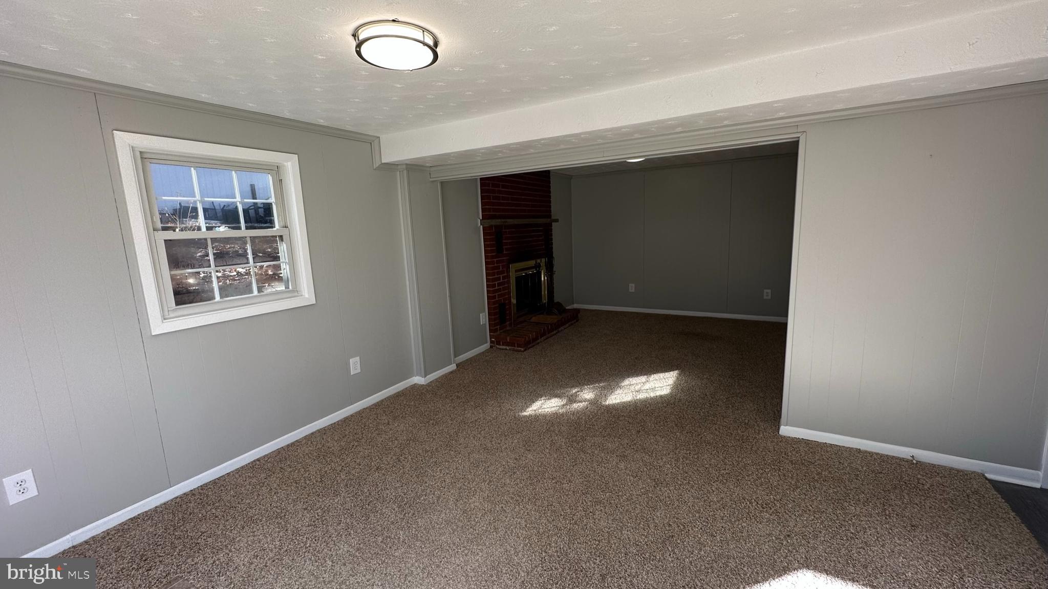 18325 Sharon Road Triangle, VA 22172 - Photo 20 of 67