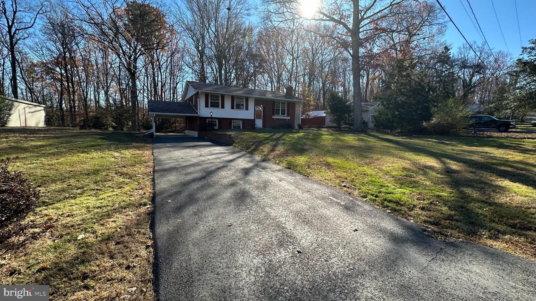 18325 Sharon Road Triangle, VA 22172 - Photo 6 of 67