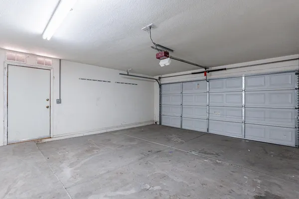 $2,099 | 12471 West Holly Street, Avondale, AZ 85392