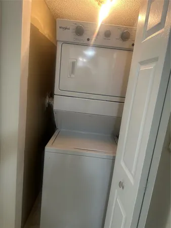 $2,400 | 11150 West Sample Road, Unit 50, Coral Springs, FL 33065